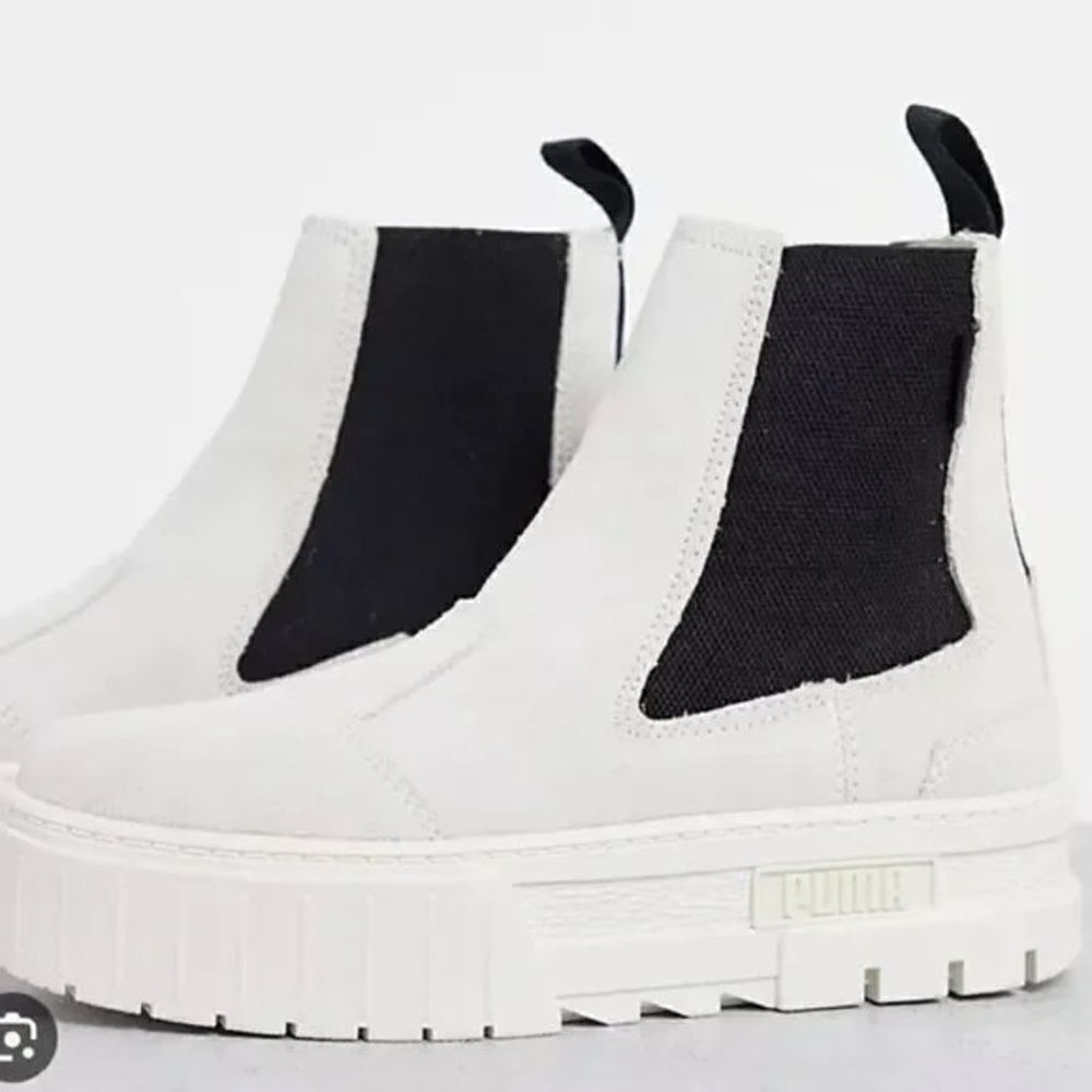 Puma Mayze Suede Chelsea Boots Women’s US 10